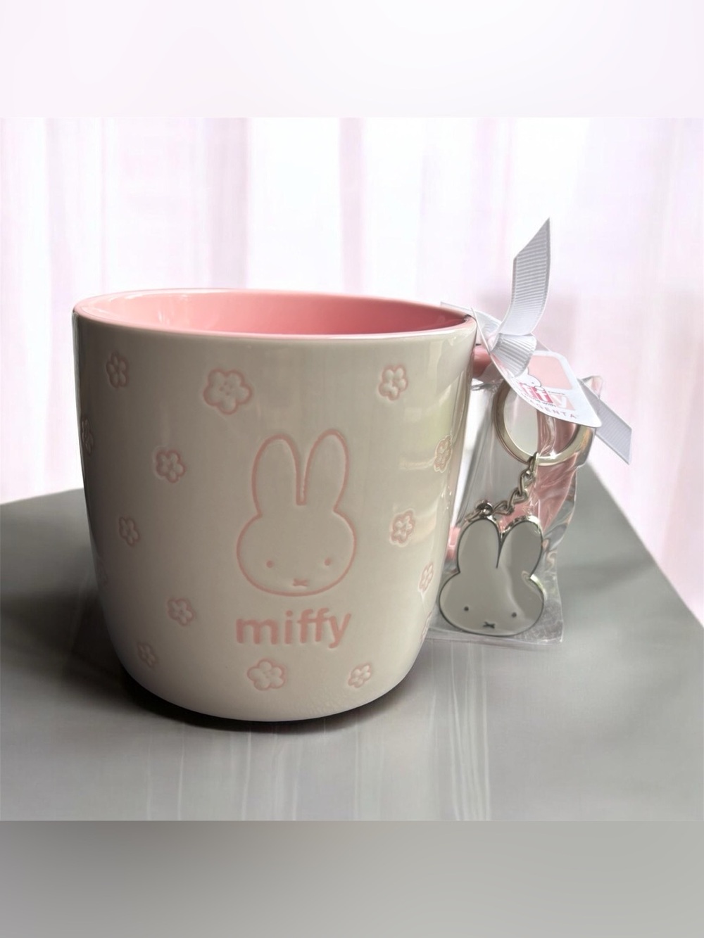 NEW Miffy x Magenta White and Pink Ceramic Mug With Keychain Spring Flowers